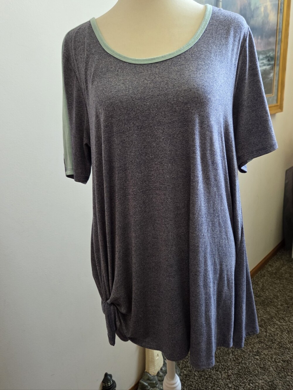 LuLaRoe Perfect Tee